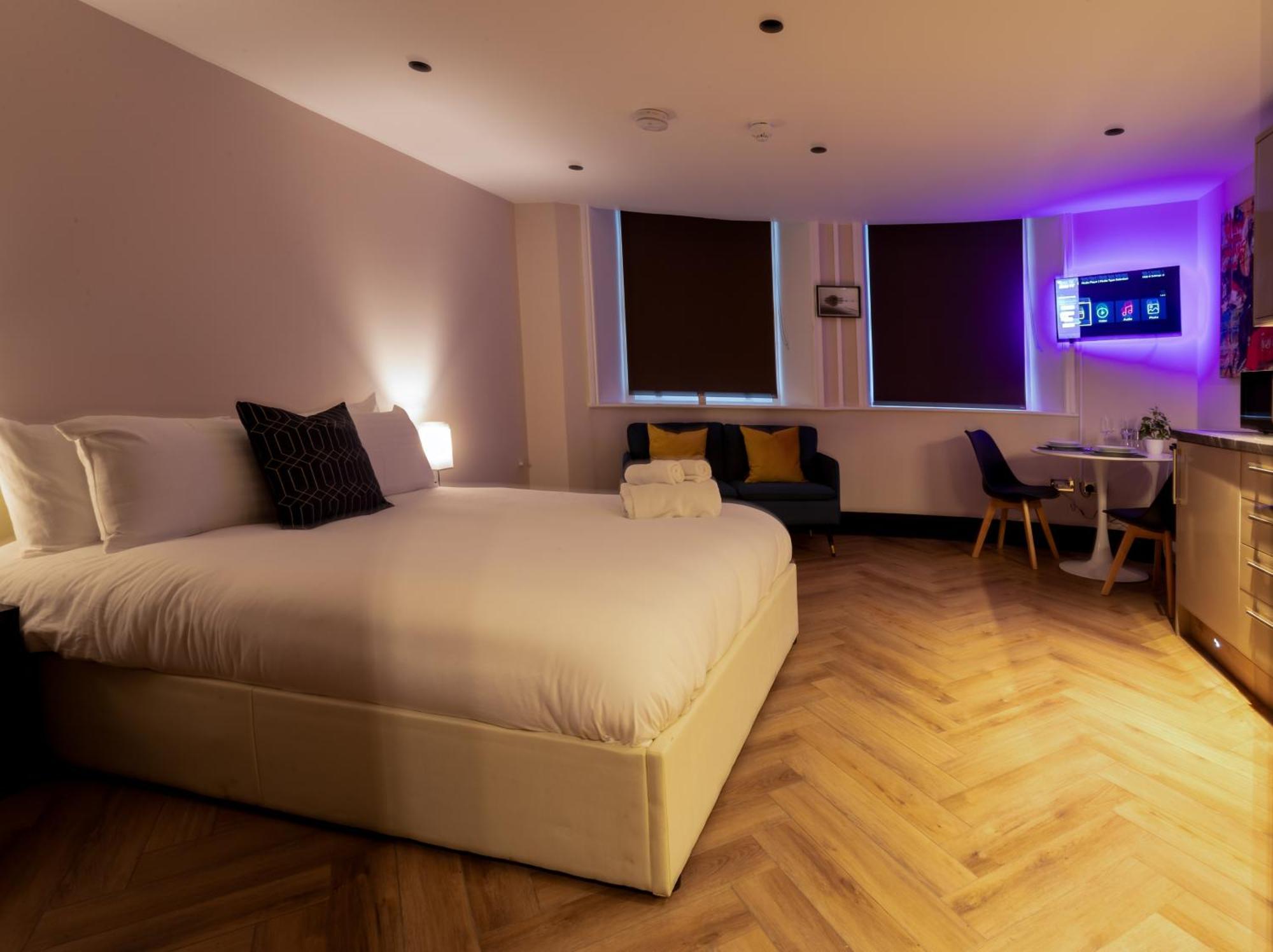 Oasis Studio In The Heart Of The City Brighton Екстер'єр фото