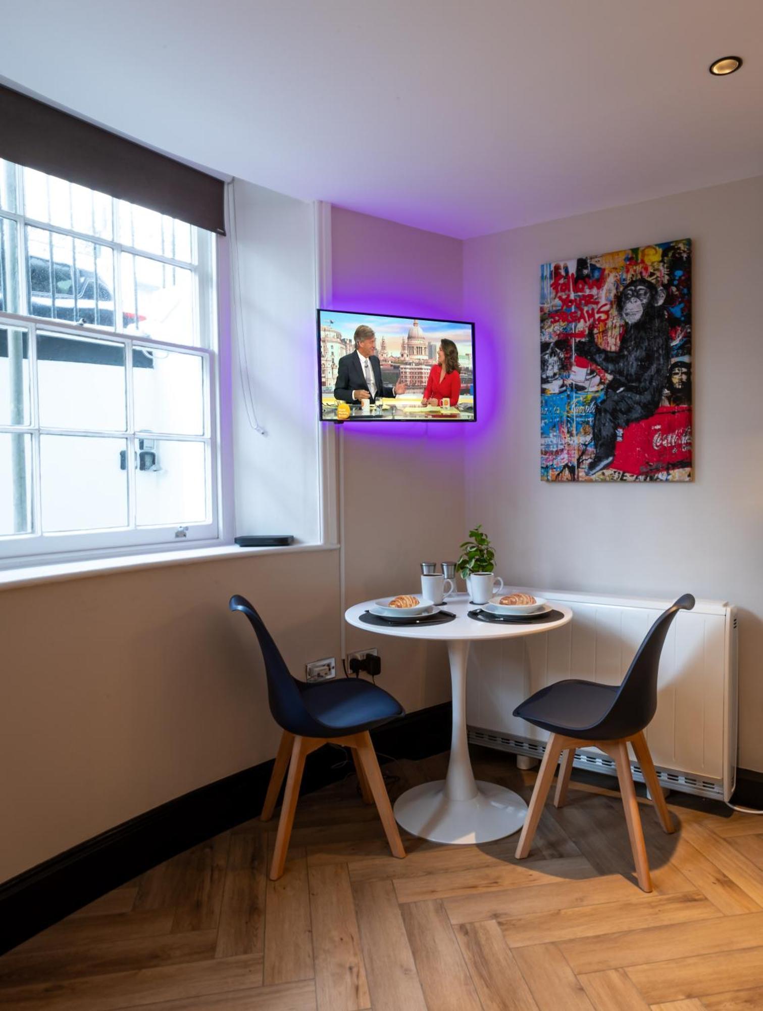 Oasis Studio In The Heart Of The City Brighton Екстер'єр фото