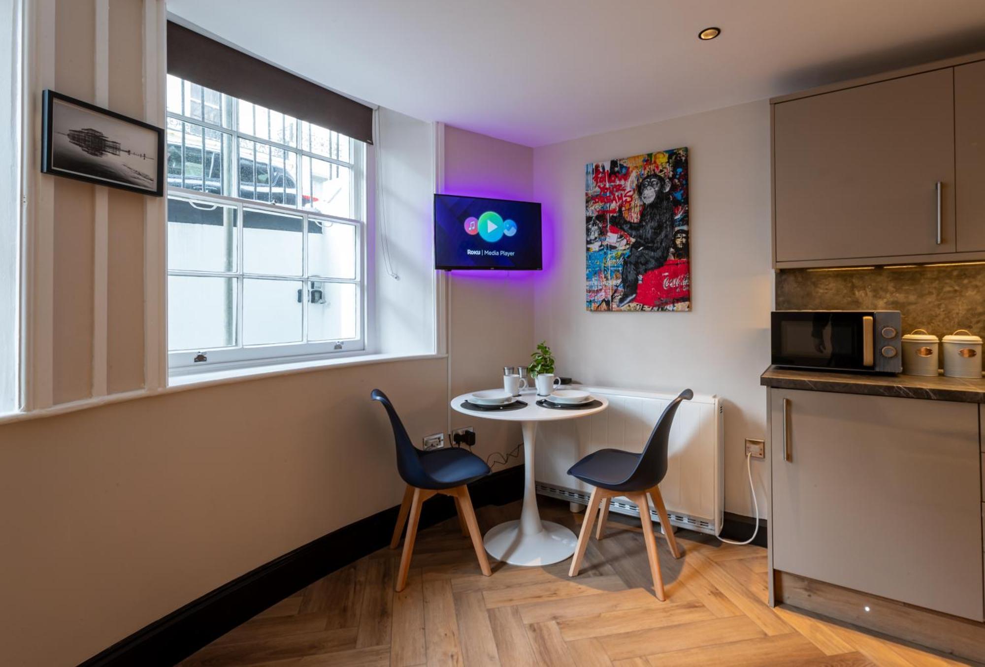 Oasis Studio In The Heart Of The City Brighton Екстер'єр фото